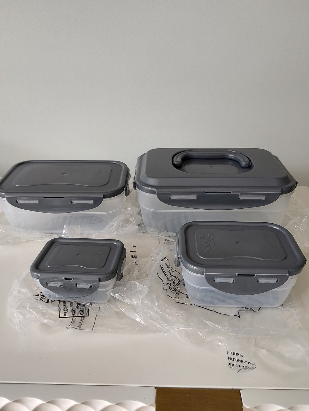 LocknLock Food Storage Nesting Set Gray Four Pieces Rectangular NEW - Picture 4 of 9